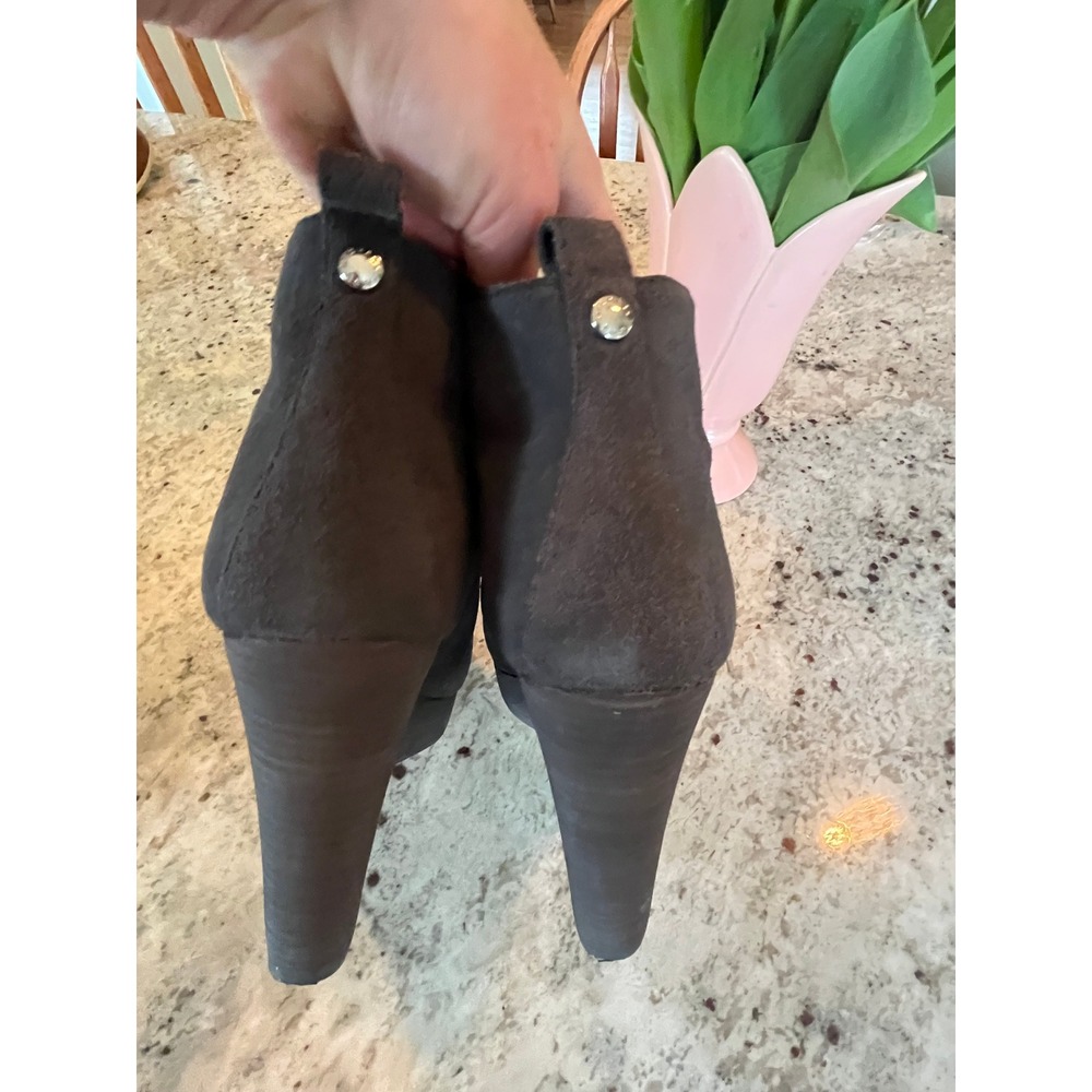 NWOT Michael Kors Gray Suede Lace Up Wedge Ankle Boots Platform Booties 8M - Picture 3 of 7